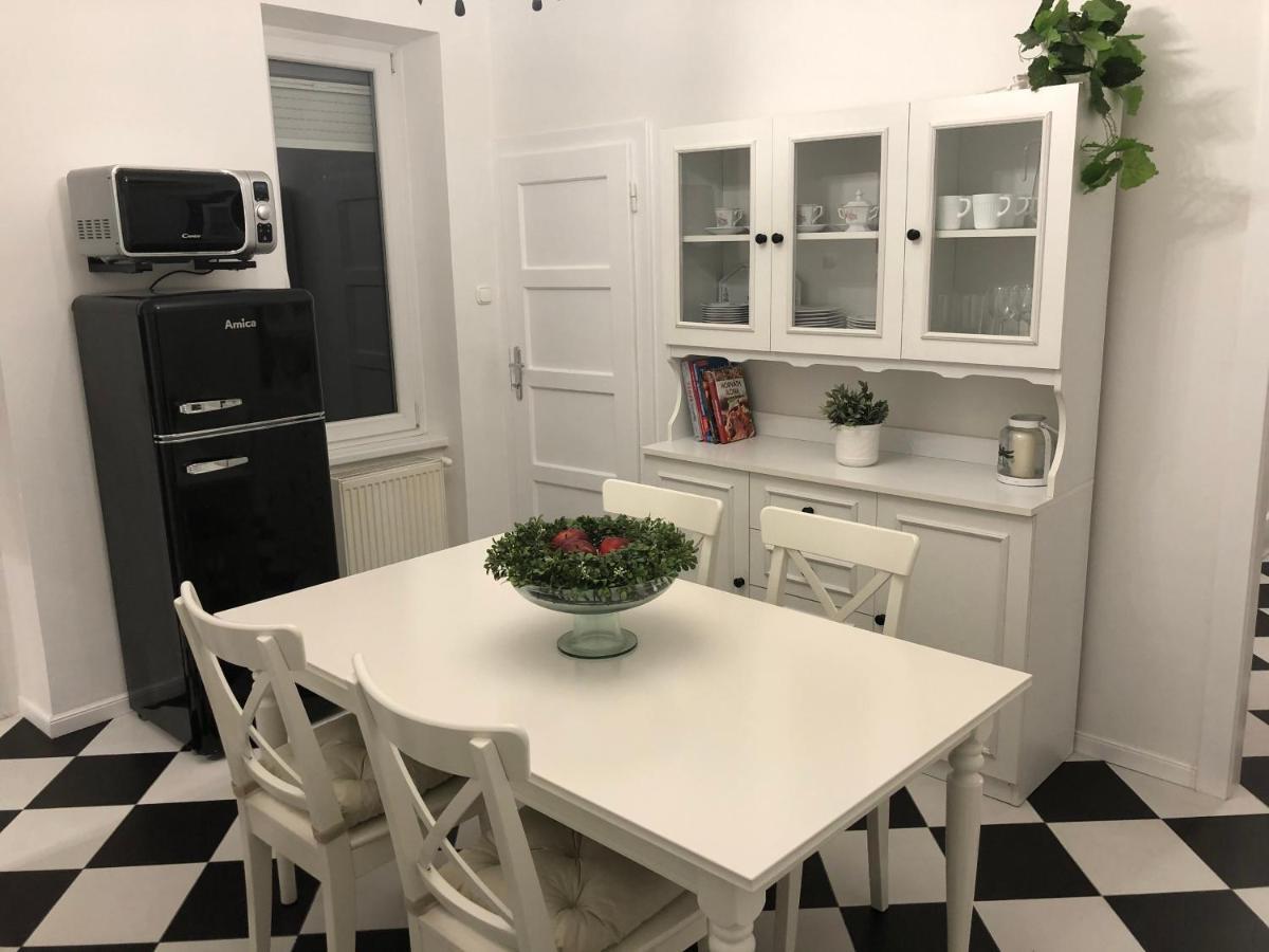 Margareta Apartman Печ Екстериор снимка