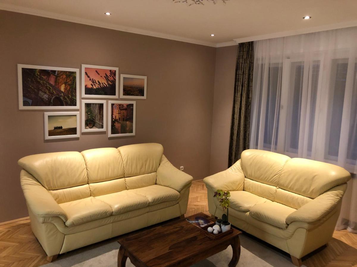 Margareta Apartman Печ Екстериор снимка